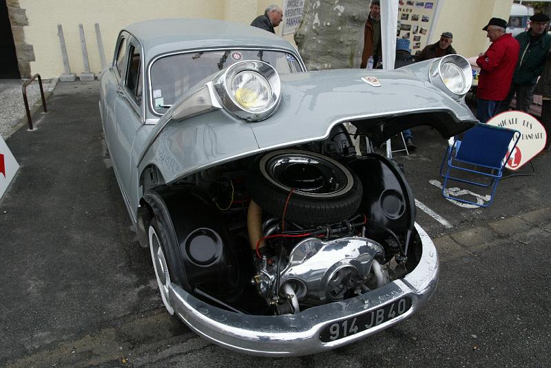B45D0315.JPG - Panhard PL17