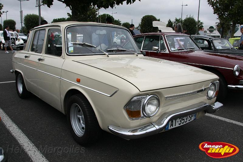 IMG_3122.JPG - Et une Renault 10 Major
