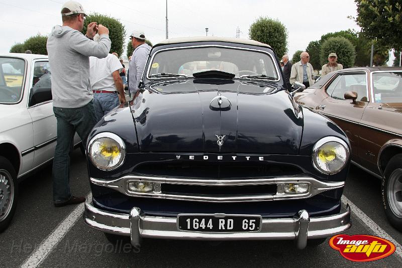 IMG_3136.JPG - Une superbe Ford Vedette découvrable avec des portes antagonistes